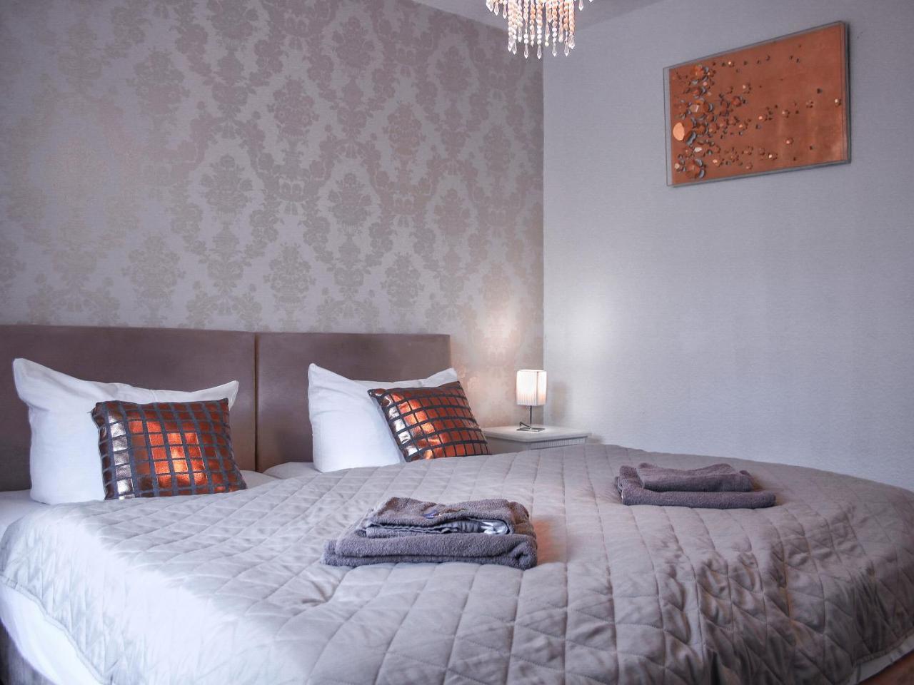 Cityhotel Jena Am Paradies Екстериор снимка